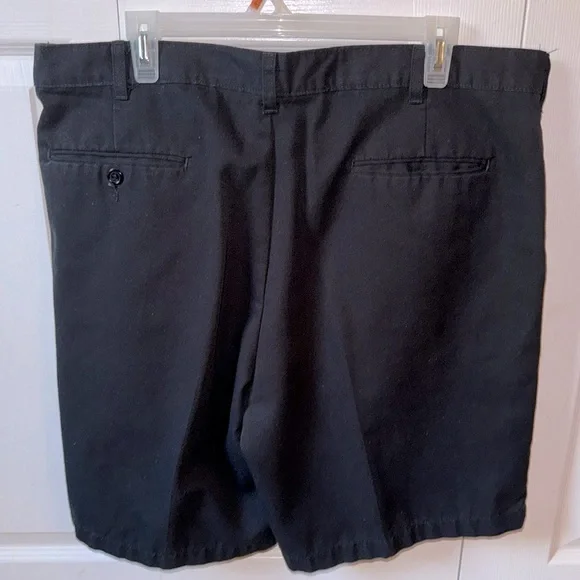 Shorts, Men’s, Size 38W, EUC - Picture 2 of 3